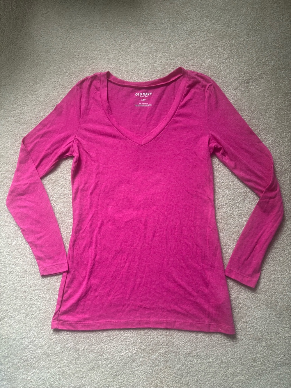 Old Navy Long Sleeve V-Neck Top - Fuchsia